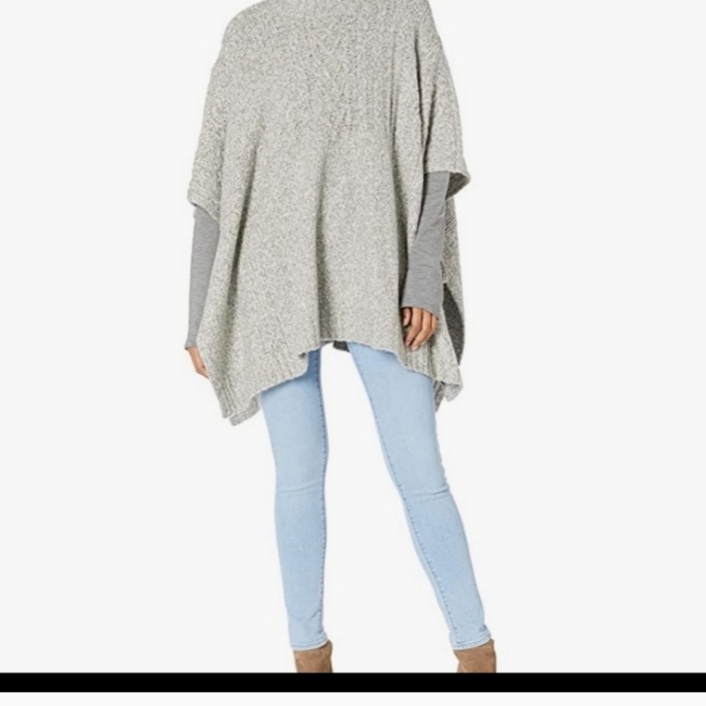 Ugg Joanna Fuzzy Boucle Grey Boho Poncho Size XS